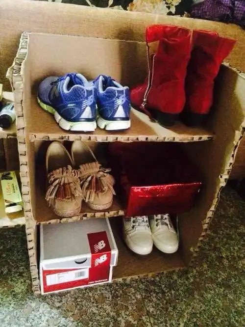 纸壳做鞋架 第1步