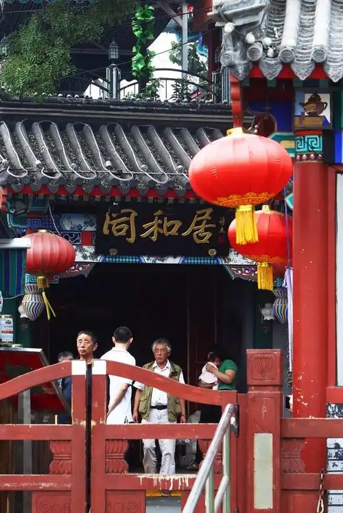 同和居早年只是个小饭铺,如何做出了名动京城"三不沾"?