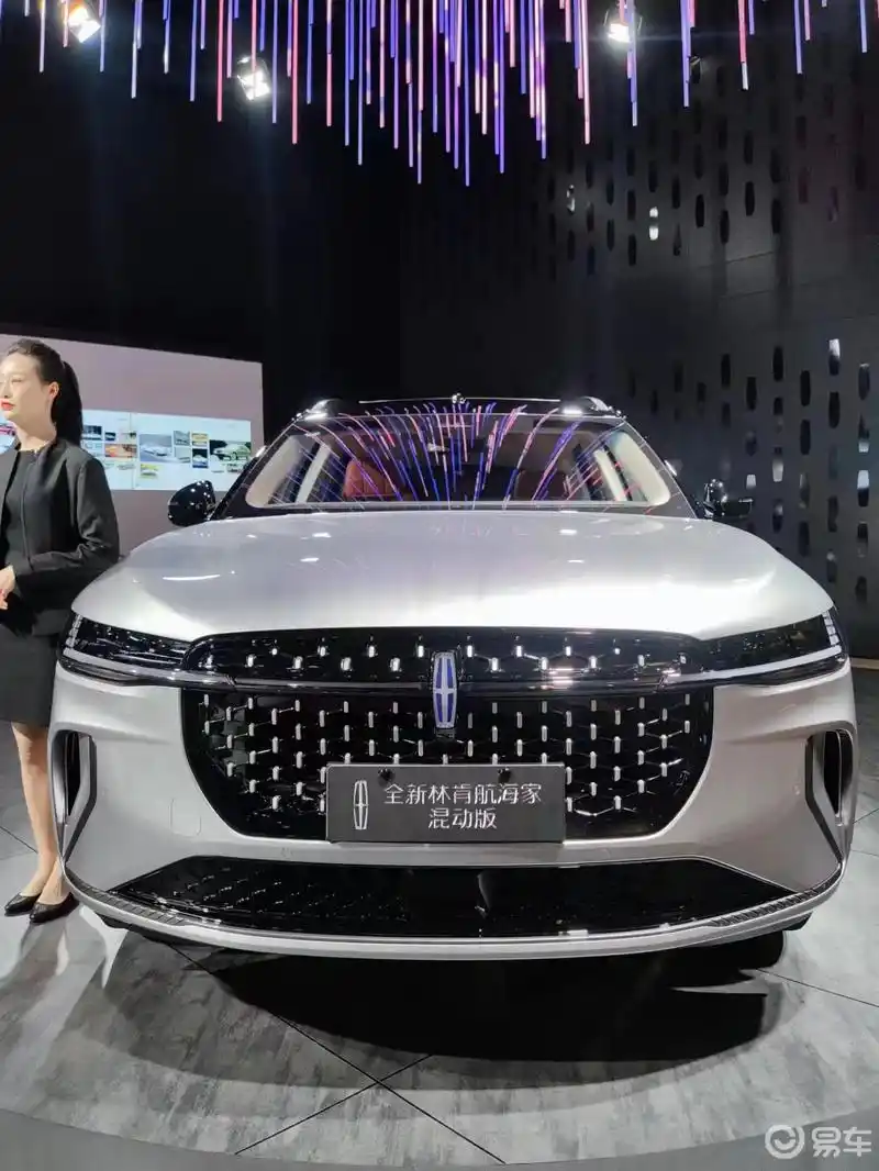 全新一代林肯航海家混动:豪华与智能的融合.2023年成都车展 - 抖音