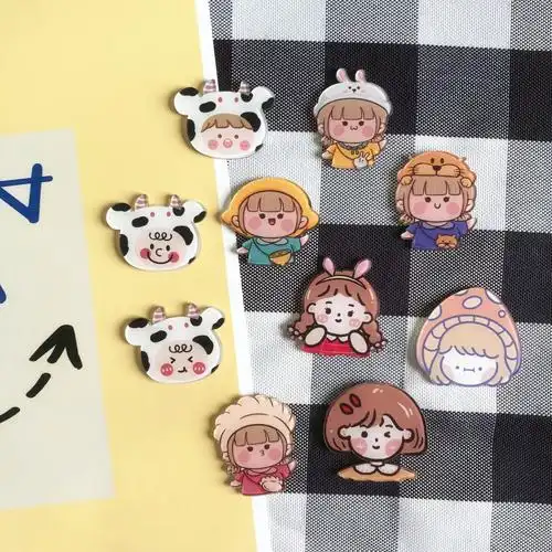 亚克力ins风可爱胸针卡通动漫胸章配饰diy贴片徽章别针来图定制