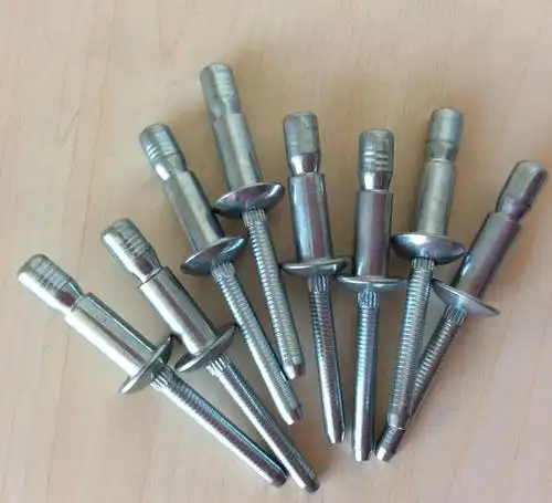 结构型拉丝铆钉