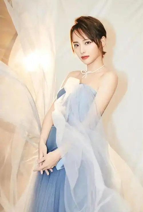 回顾有一种算计叫张嘉倪与买超离婚一年后才看明白这盘大棋