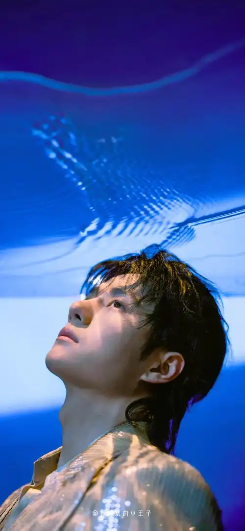 王一博优质壁纸超话#王一博#🎤