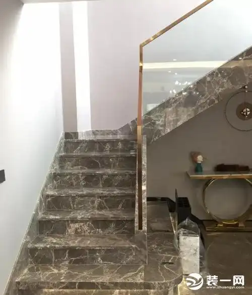 楼梯装修效果图