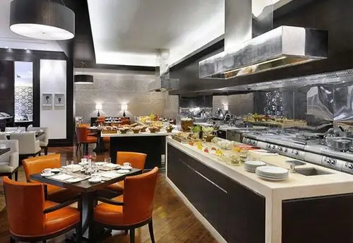 酒店明档厨房设计装修效果图
