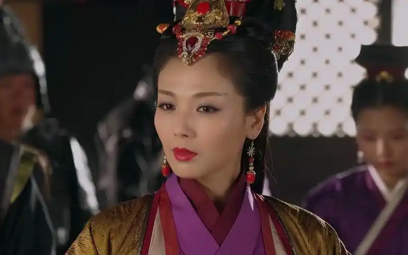 芈姝带兵找赢夫人要遗诏,没想人家也不是善茬,霸气怒怼