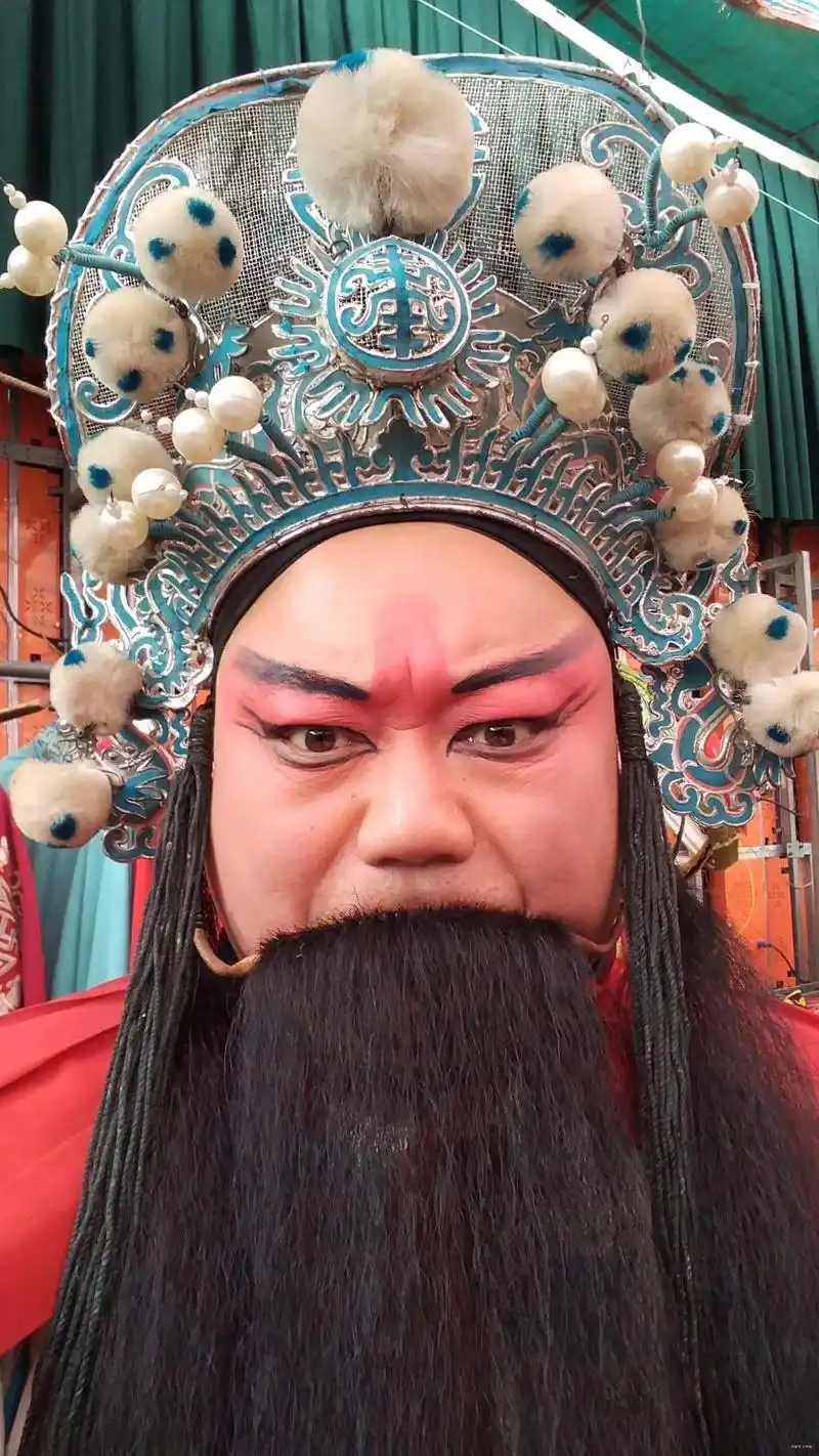 大平调花脸红脸就这么随手剧照拍秀