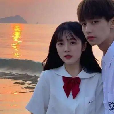 祁宋ins真人恩爱情头一对两张_情侣头像_我要个性网