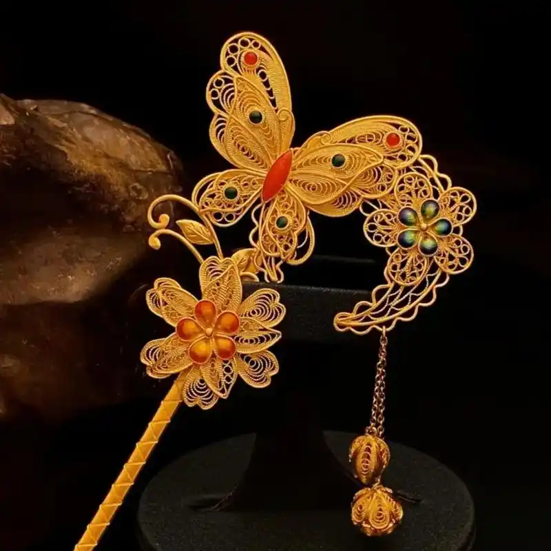 古代男子把簪作为赠送给心爱之人的首选礼物,女子一会 - 抖音