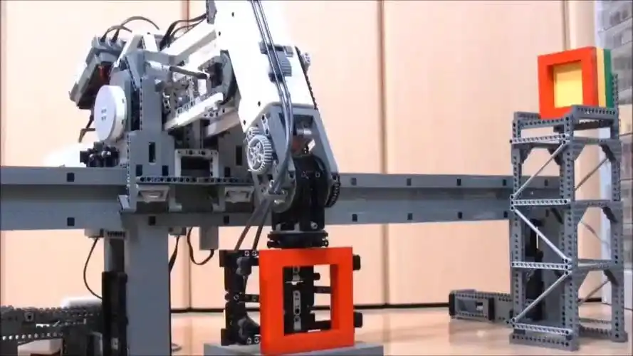 乐高机械臂积木