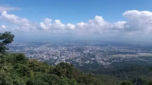 【携程攻略】清迈素贴山景点,清迈的素贴山公路全长大概10多公里!