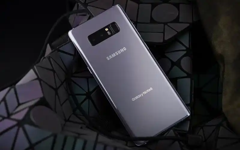 三星galaxy note8首发评测,安卓最强机皇,不只是一支笔的差距!