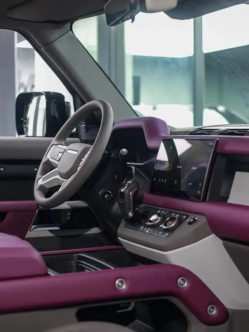 路虎卫士·紫77灰.卫士90| 一眼心动绝绝 紫 高级灰内饰改 - 抖音