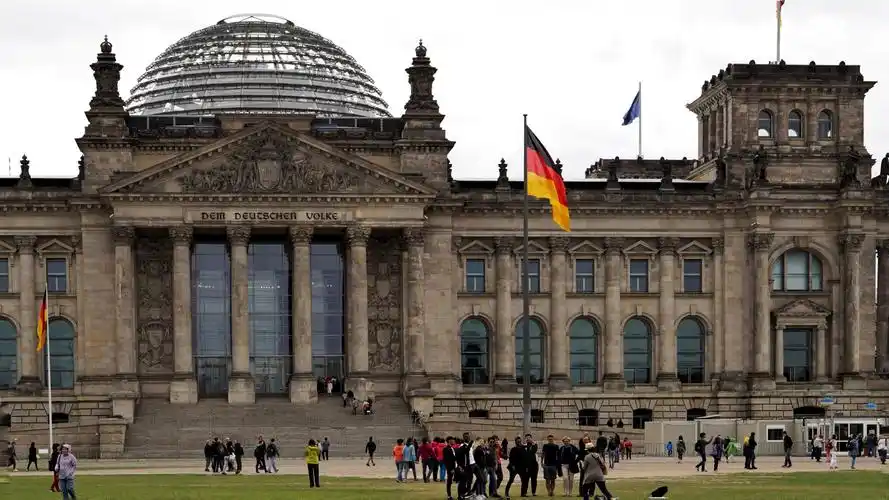 德国国会大厦.