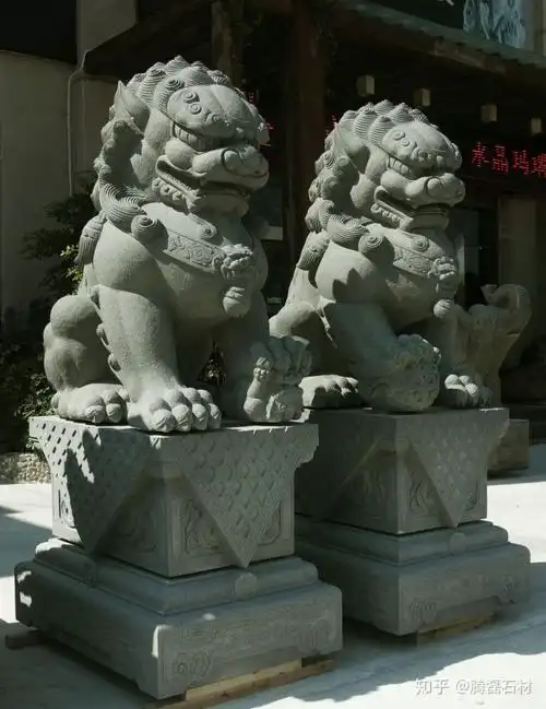 为什么政府部门门口都摆放石狮子 惠安厂家雕刻石狮子