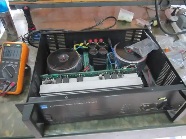 2014年第四季度舞台/专业功放维修案例实图