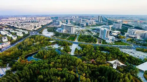 克拉玛依市城区俯瞰图.