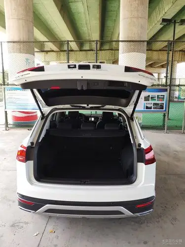 纪念一下探岳一万公里啦