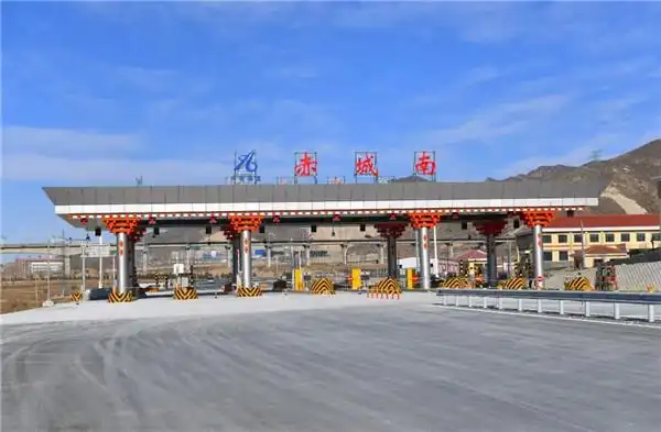 京礼高速建成打通冀西北与京津间的交通瓶颈