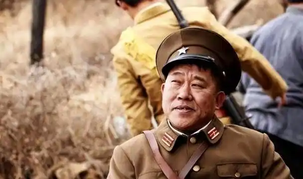 演绎一辈子坏人,你绝对猜不到他女儿的真实身份!