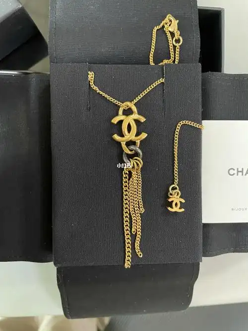 香奈儿复古毛衣链项链