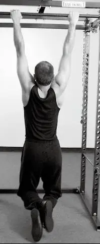 学会吊单杠拉伸的秘诀脊柱减压悬挂