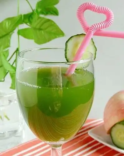 营养瘦身黄瓜苹果汁图