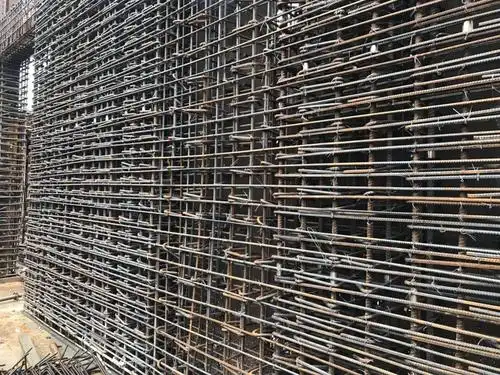 1#楼负二层钢结构钢柱钢筋绑扎