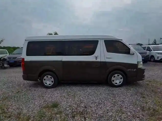 金杯大海狮6座柴油金杯大海狮商务车