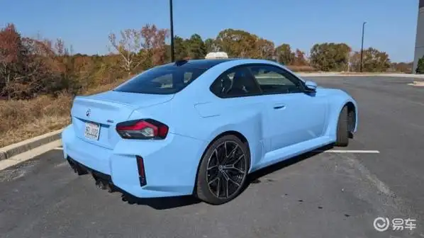 宝马m2车标-车漆-扶手箱-易车