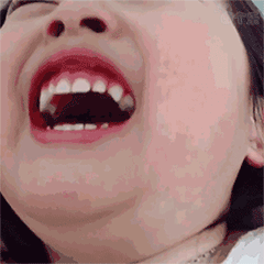 权律二gif躺着gif大笑gif张大嘴gif小眼睛gif