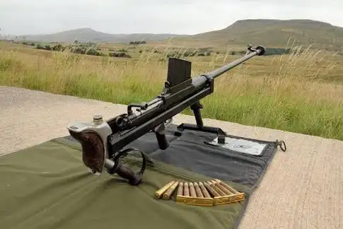 钨芯穿甲弹也救不了你,二战英国博伊斯反坦克步枪|武器|美军_网易订阅