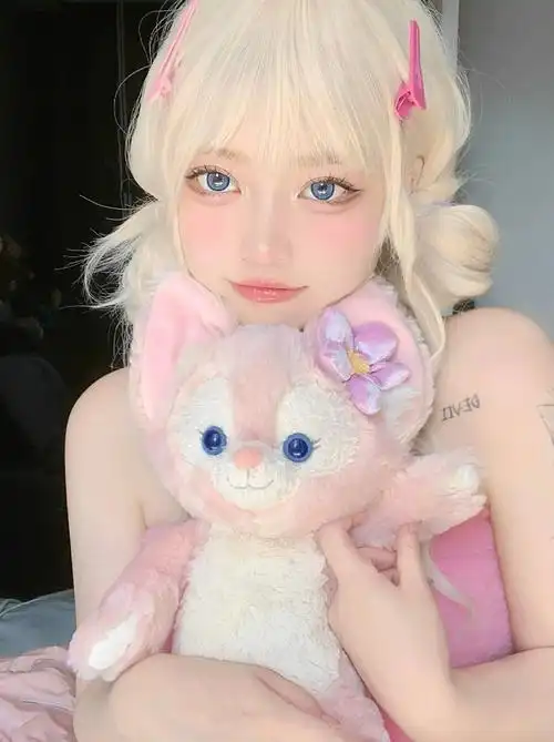 双丸子头好可爱呀