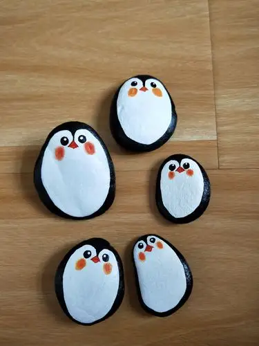 石头画小企鹅