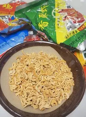 面果陕西汉中城固月亮牌鸡汁方便面