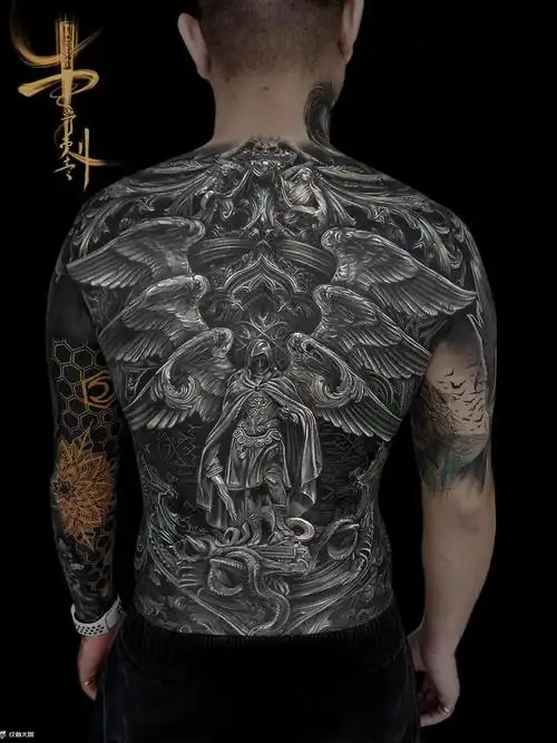 满背遮盖_纹身图案手稿图片_曹宁的纹身作品集