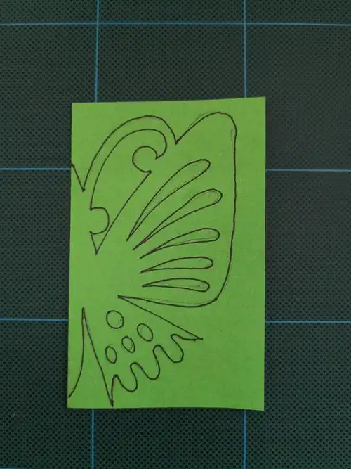 抗击疫情居家学剪纸4传承班 蝴蝶剪纸