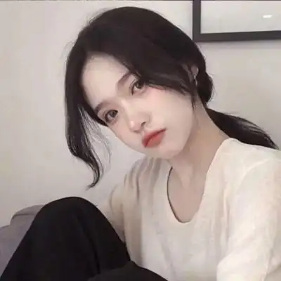 乔:可爱高冷御姐女头像 我不是在_女生头像_我要个性网