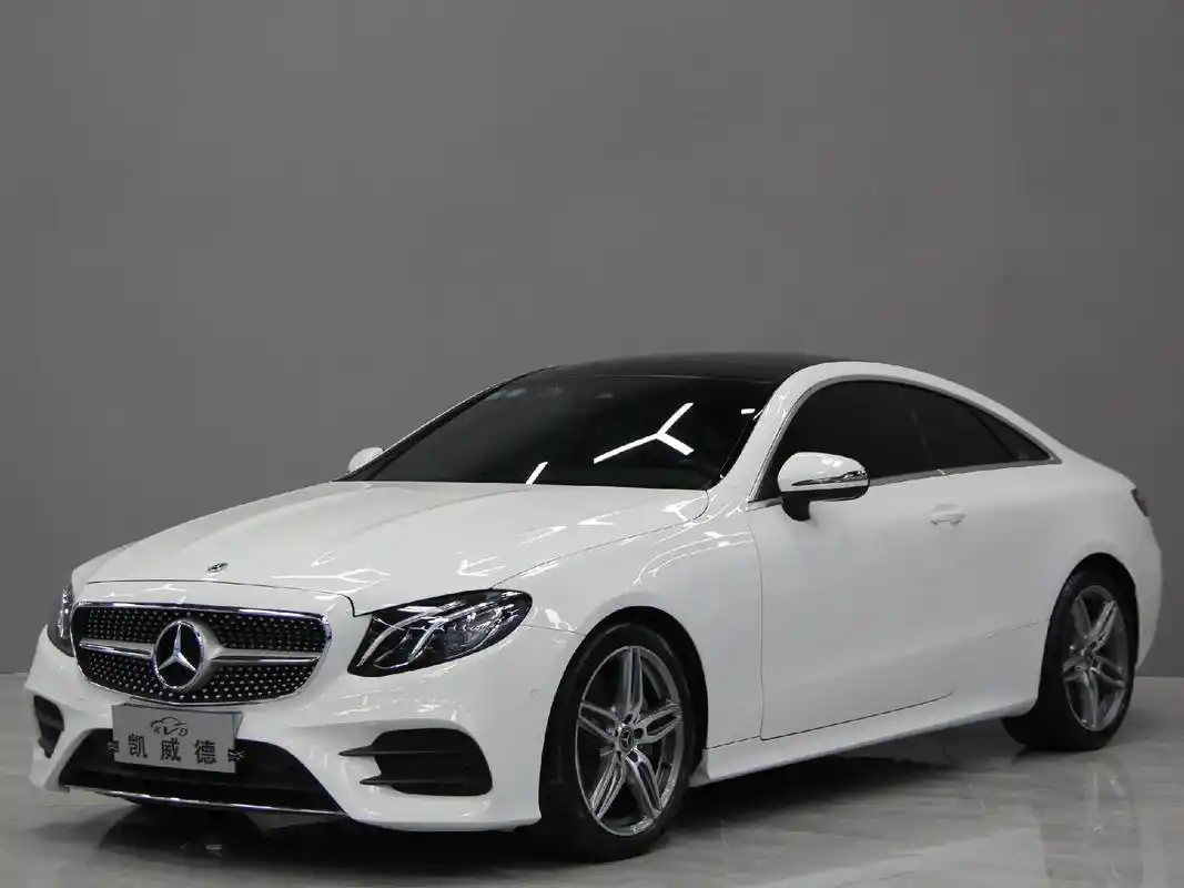 2017款进口奔驰e200轿跑车