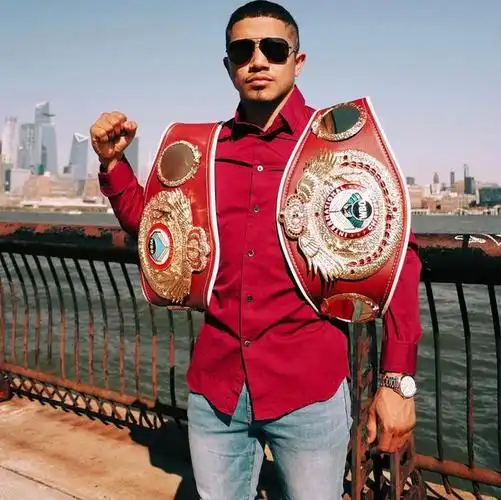 小茨尤vs丰多拉罗梅罗vs克鲁兹拉拉vs泽拉法等世界拳王卫冕战