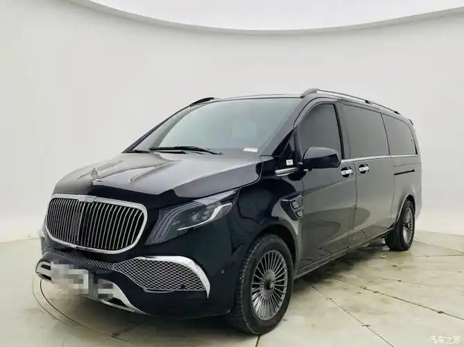 奔驰威霆2021款20t商务版7座23年11月