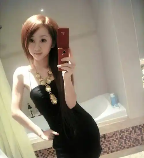 程琳:非主流时代的网红鼻祖,销声匿迹多年后重回网络,分手单身_空间