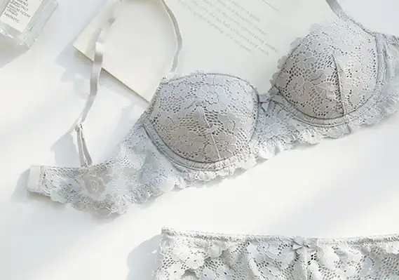 内衣出现这4个特征,说明尺码不合适!特别第2,影响"胸部"发育_设计的_