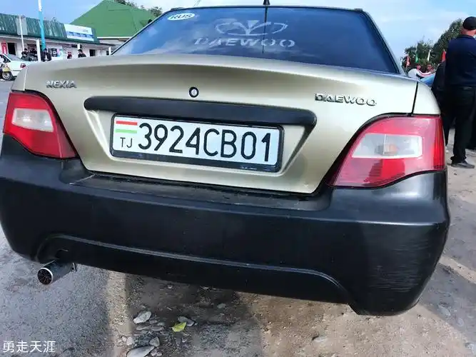 塔吉克斯坦汽车车牌塔吉克斯坦国旗