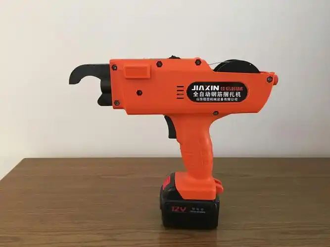 新型的钢筋施工智能电动工具834mm全自动钢筋捆扎机