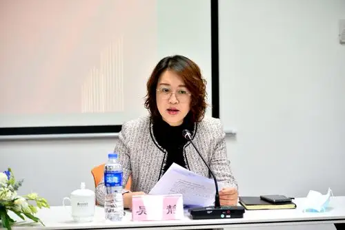 立足新发展阶段 ,开辟新发展格局——绿地康养&绿地