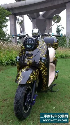 >> 欧版小龟王摩托车