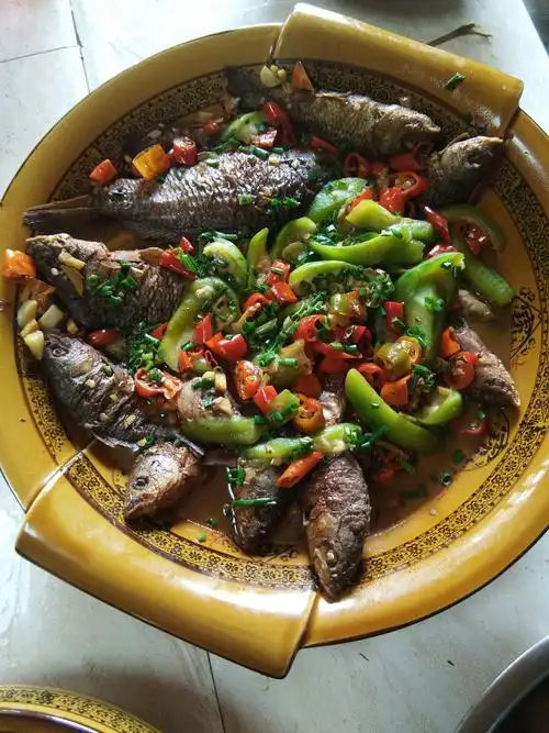 山里人家山里菜,美味出农家味