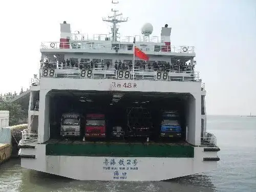 徐闻粤海铁路火车轮渡过琼州海峡全过程