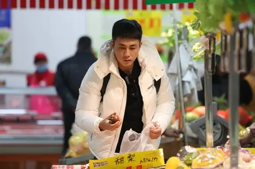 《旋风孝子》只爱聊戏 杜淳亮相三分钟两天挂热搜